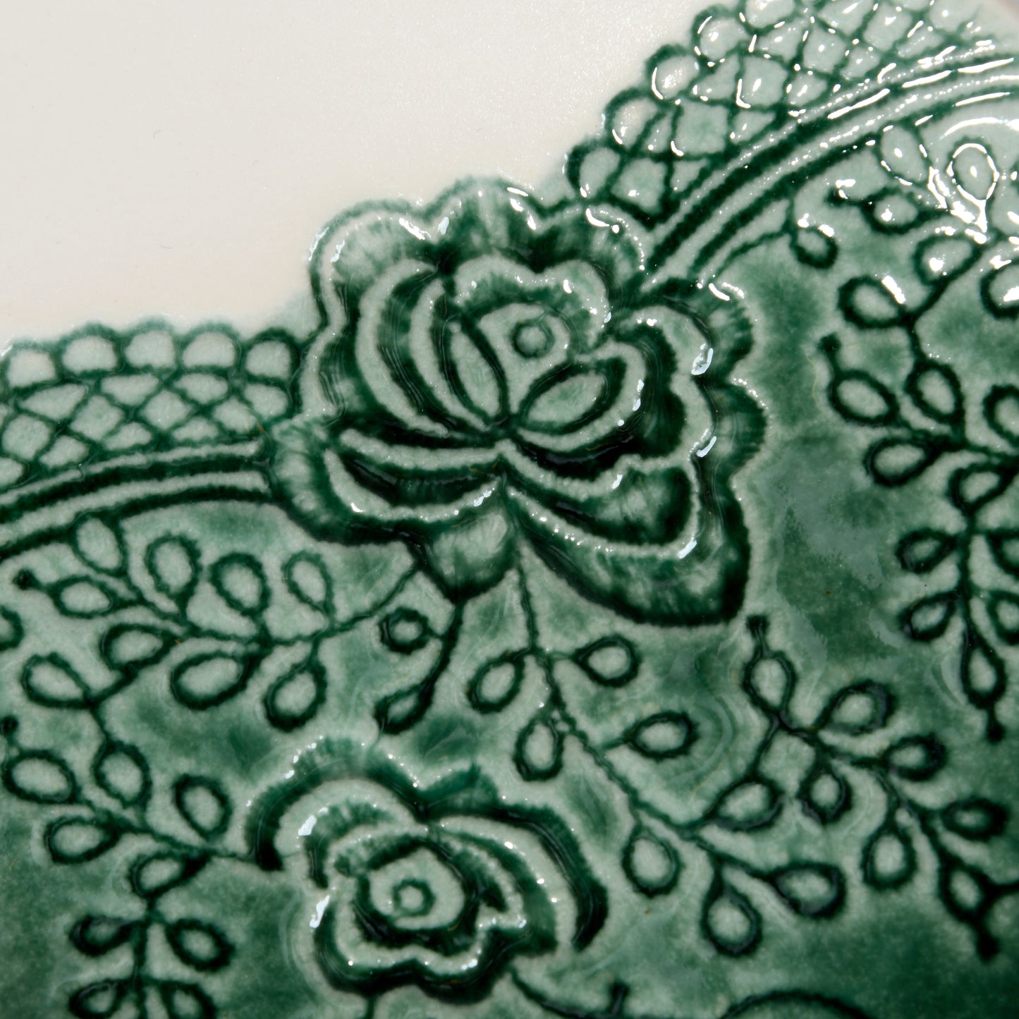 embossed lace detailing