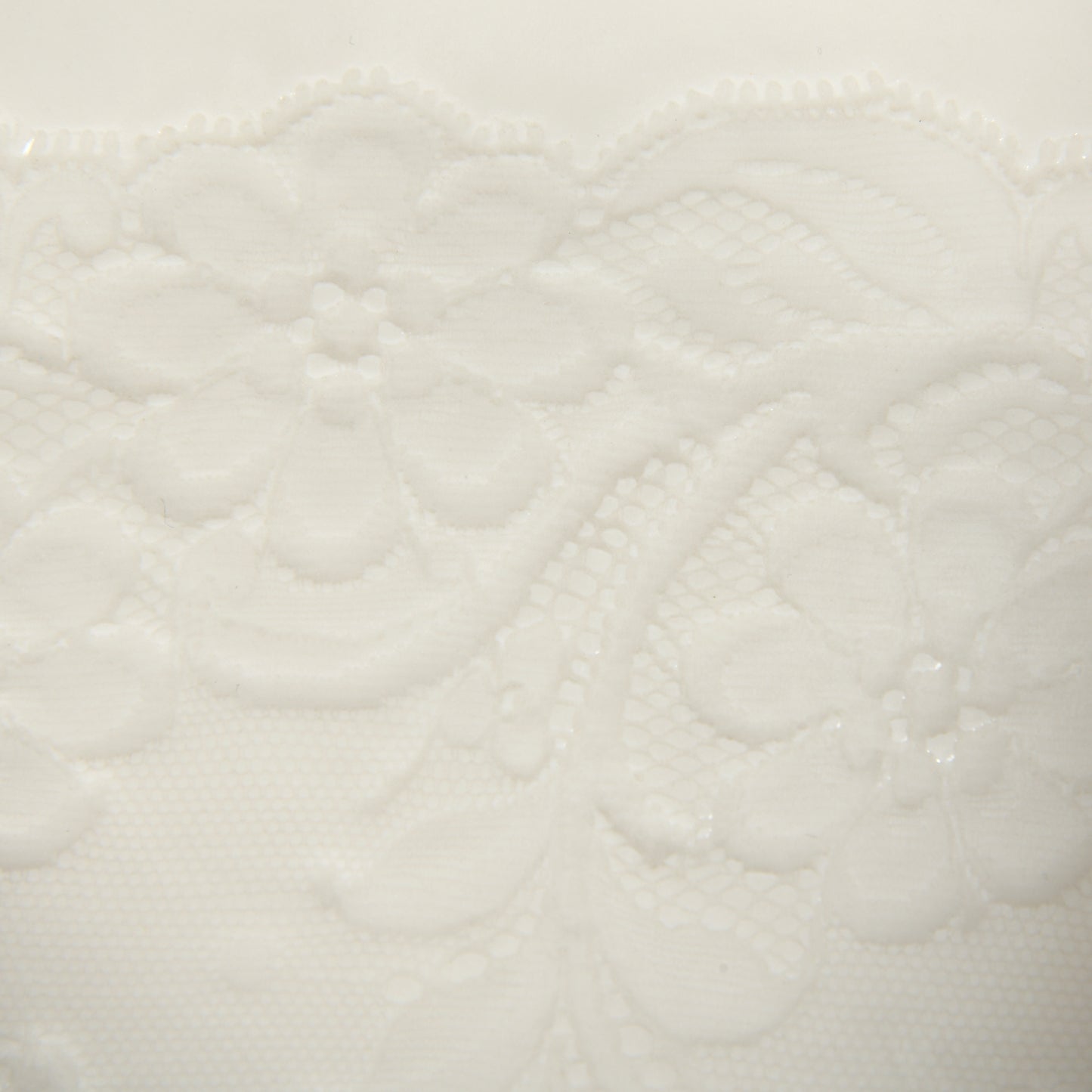 Porcelain trinket dish
