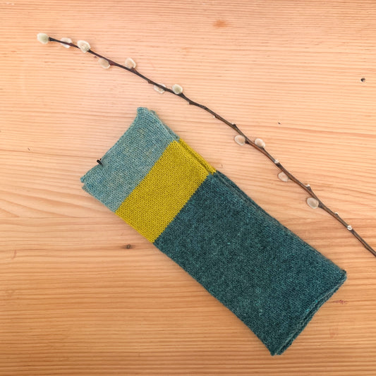 So what could be better than to keep the chill at bay with these gorgeous wrist warmers in softest lambswool? Unique, stylish and extremely wearable. Available in 2 colour ways.