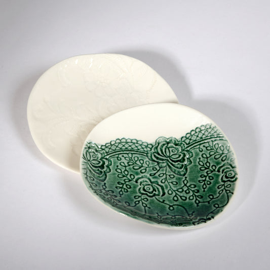 Dainty trinket plates with embossed lace detailing