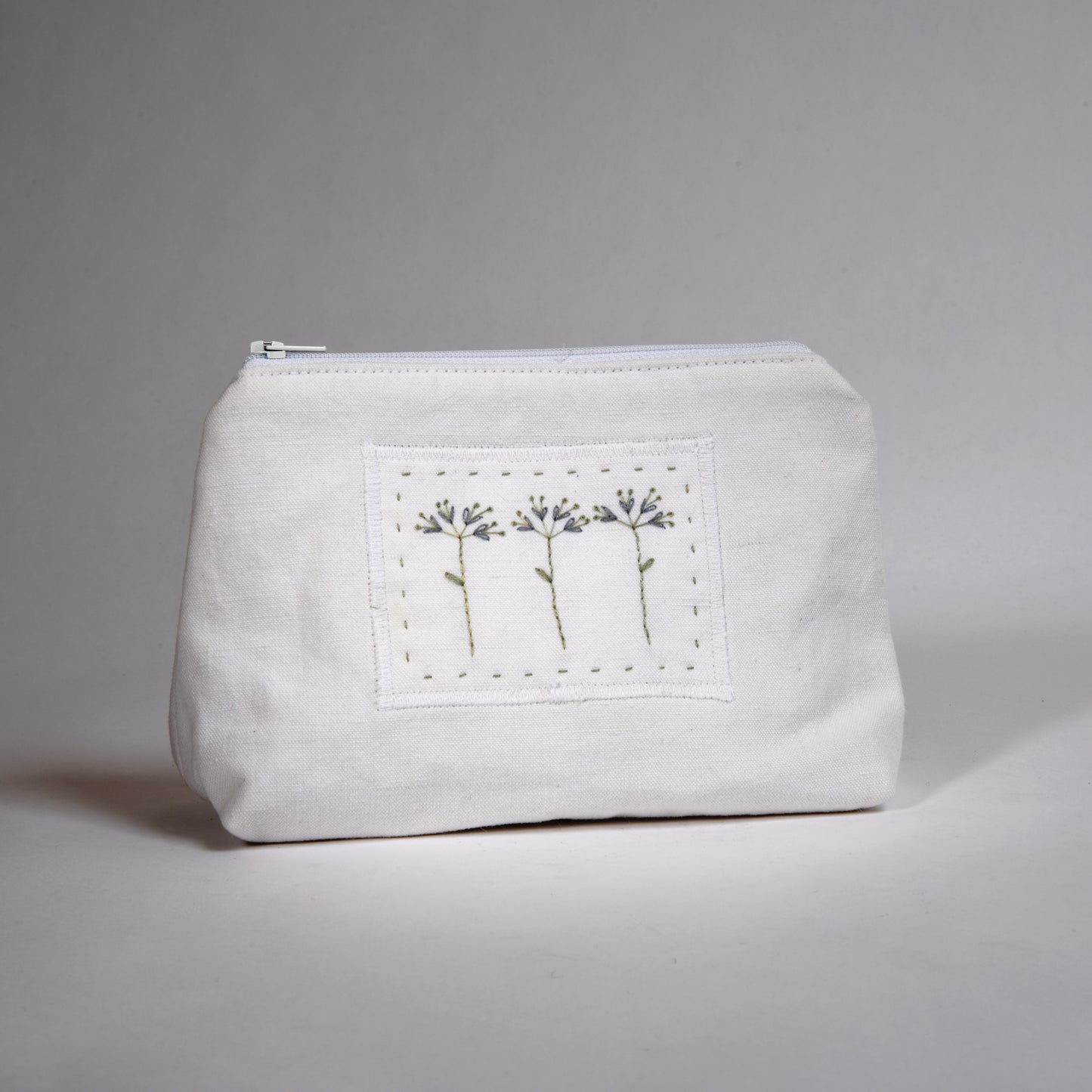 Pouch-Embroidered Linen Pouch - Lavender