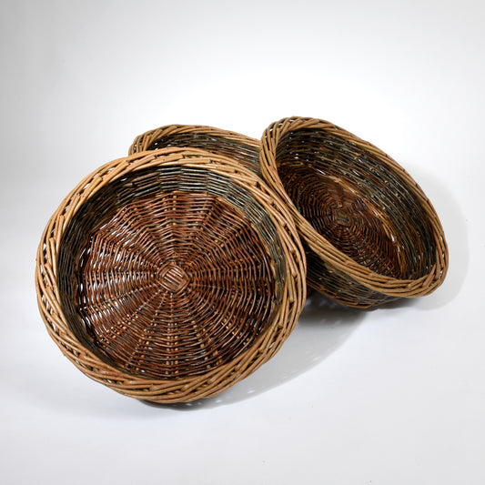 Beautiful hand crafted willow fruit basket