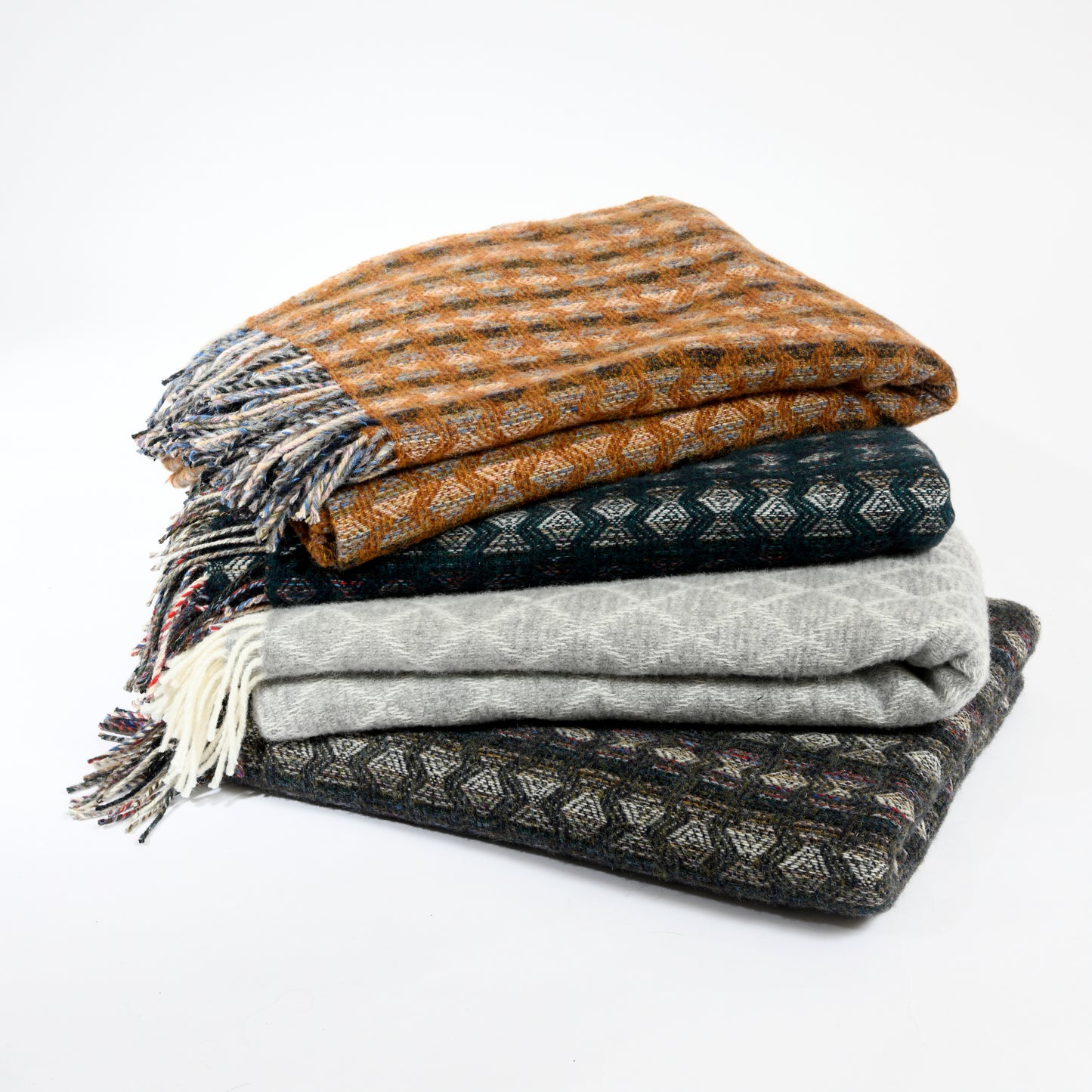 Throw, Pure Wool Eco. Woven in Scotland.