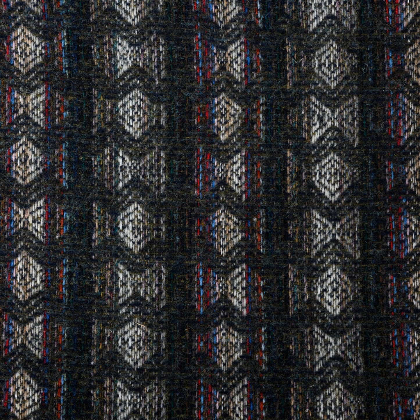 Throw, Pure Wool Eco. Woven in Scotland.