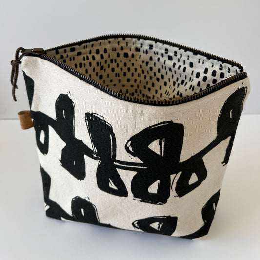 Zip Pouch- Hand Printed Linen, Stem Design